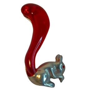 Vintage Lucie Red Tail Silvertone Squirrel Brooch Pin READ